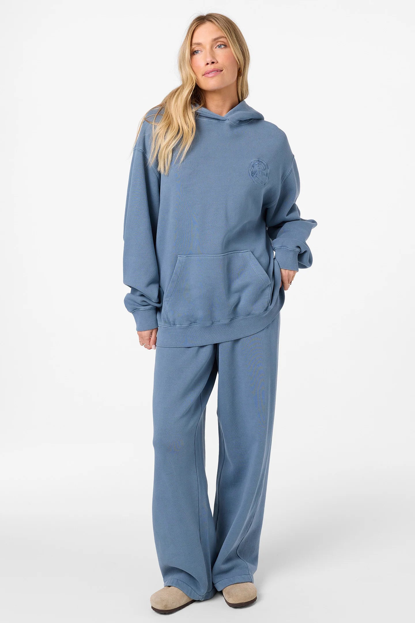 og circle surfer wide leg sweats