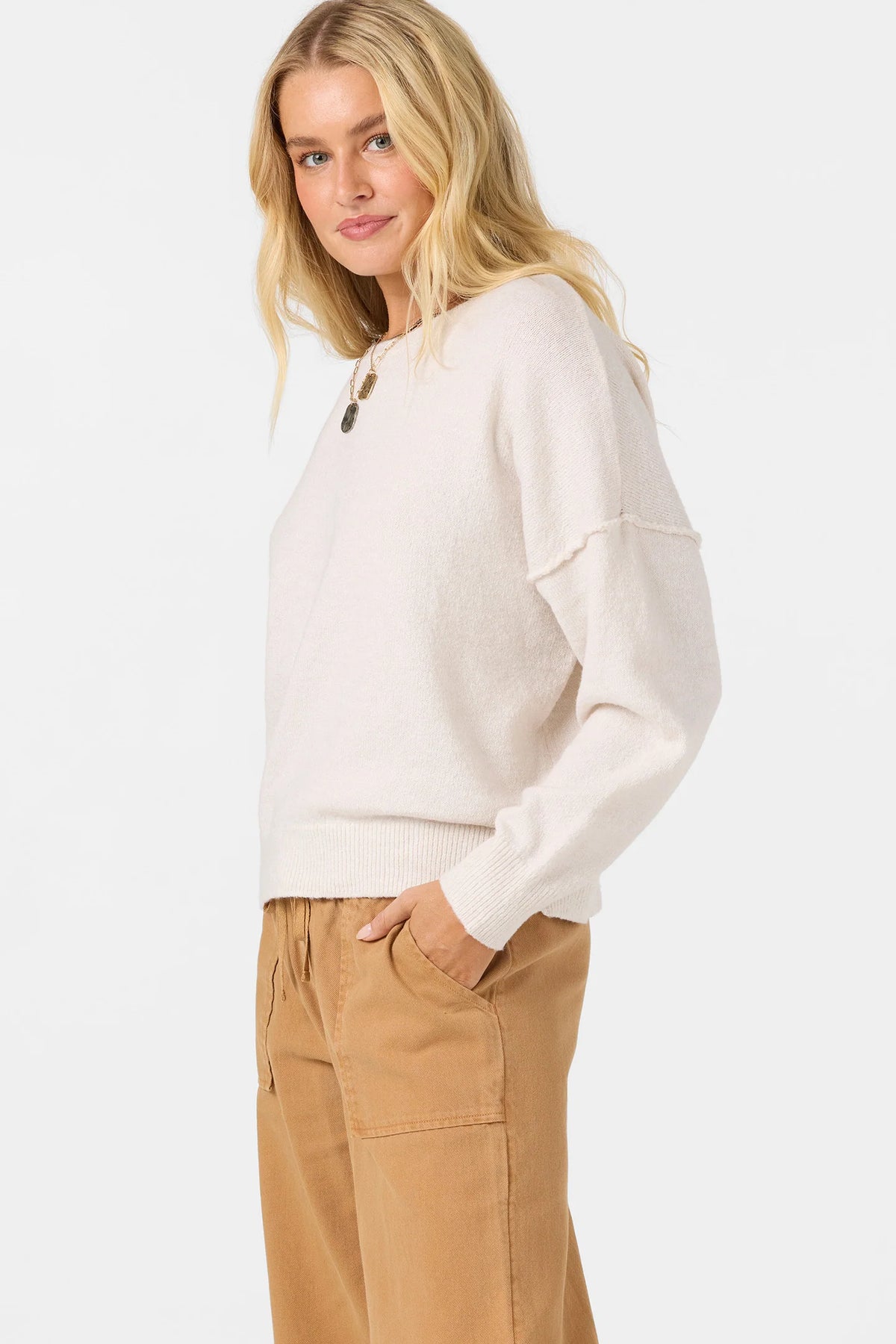 kari sweater tofu