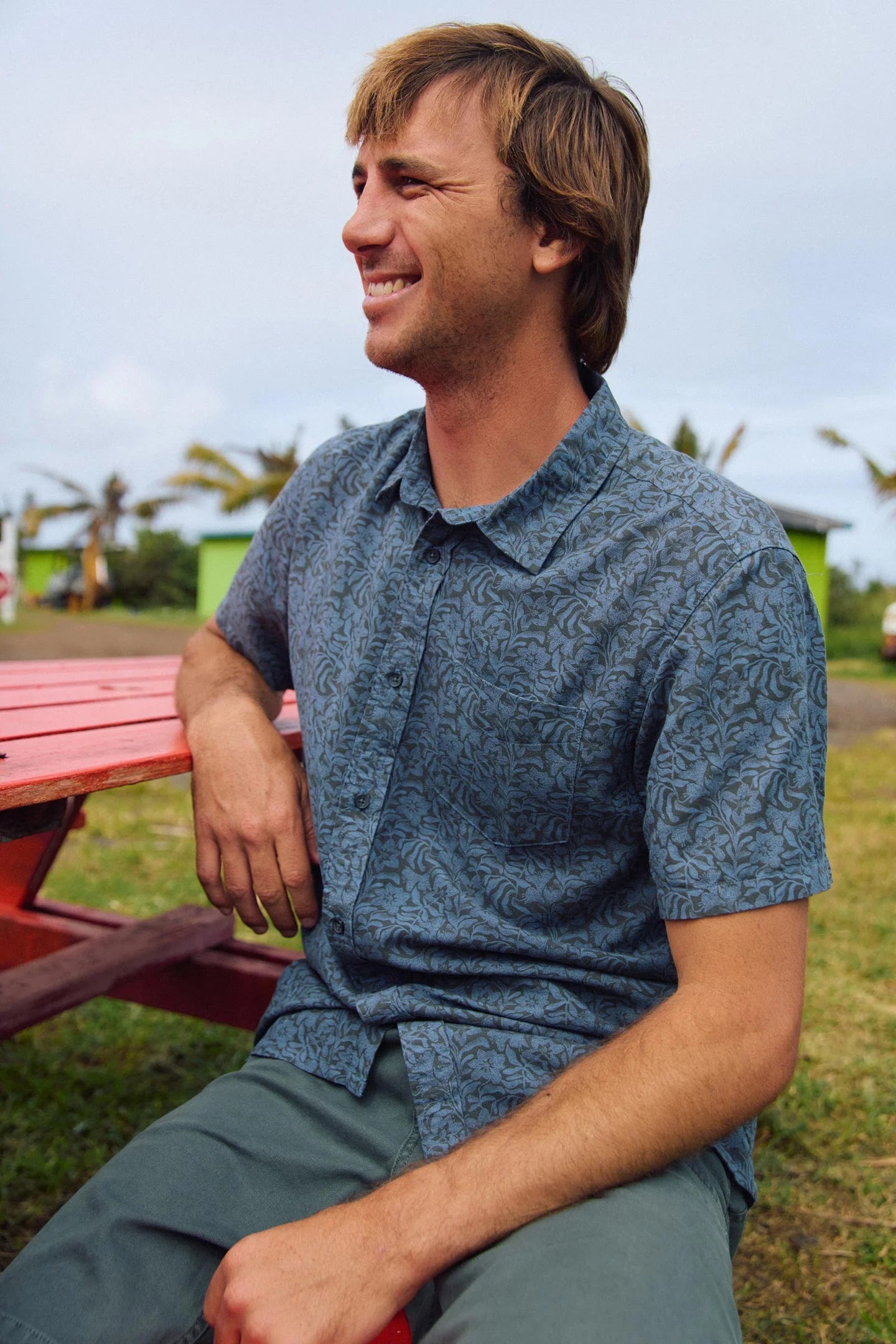 og print buttondown blue