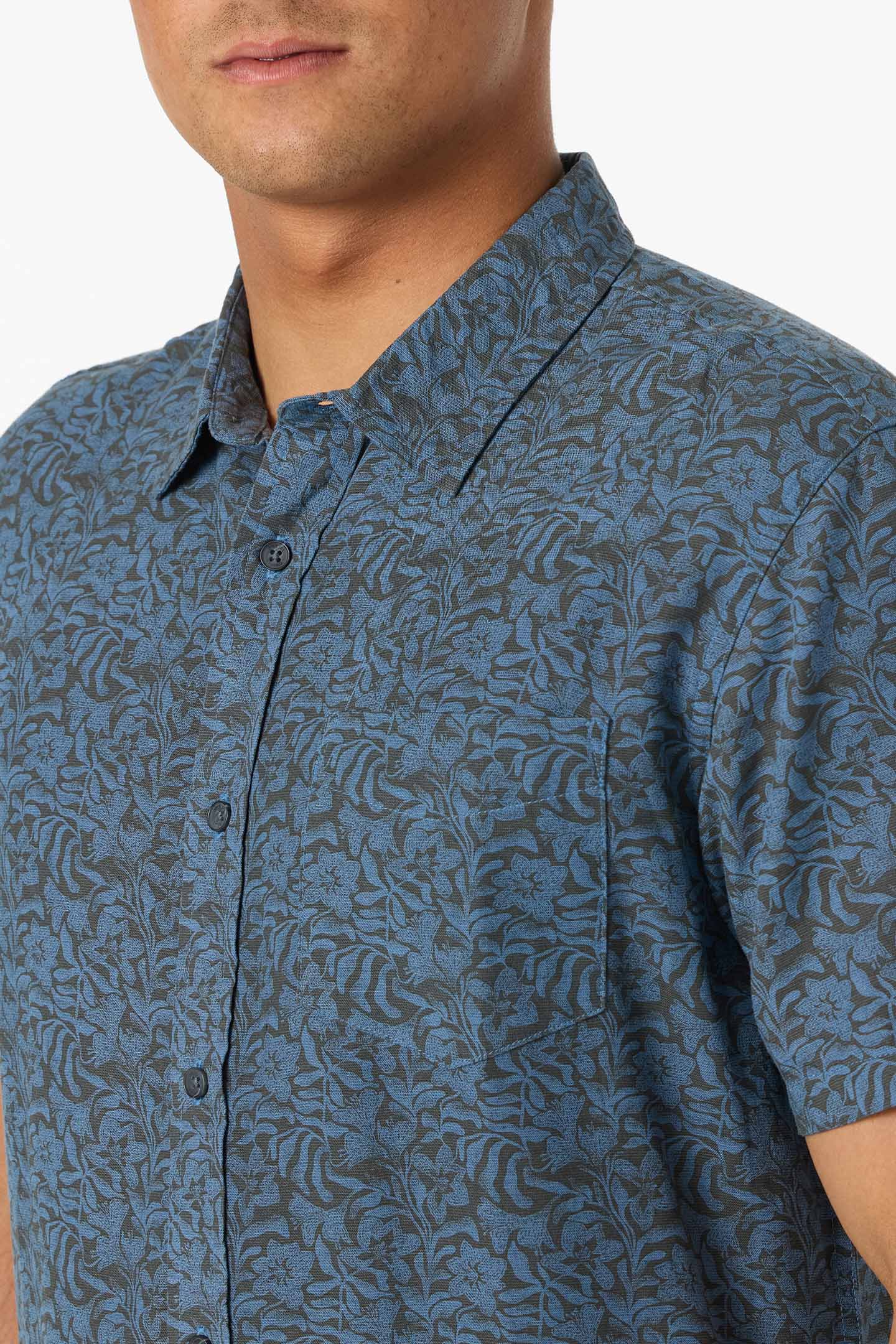 og print buttondown blue