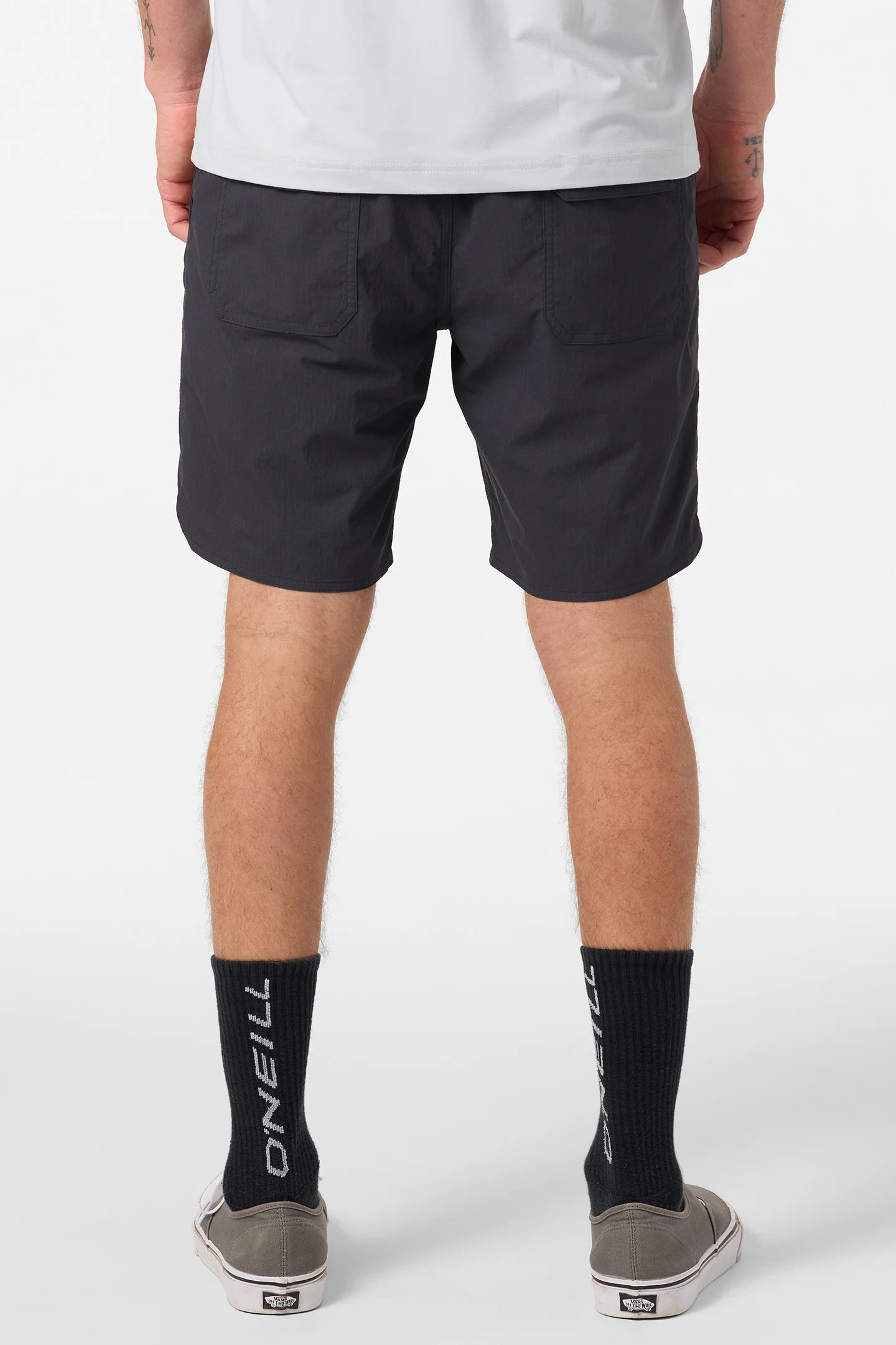 trvlr black hybrid short